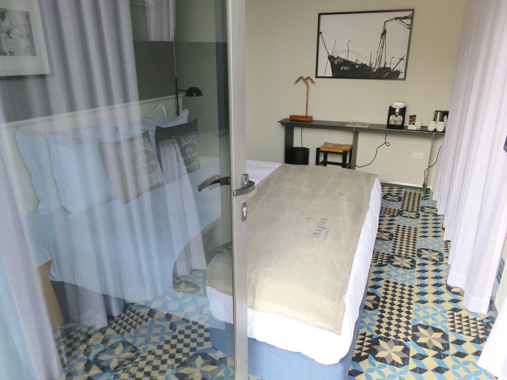 Bedroom in Bezalel Hotel, Jerusalem