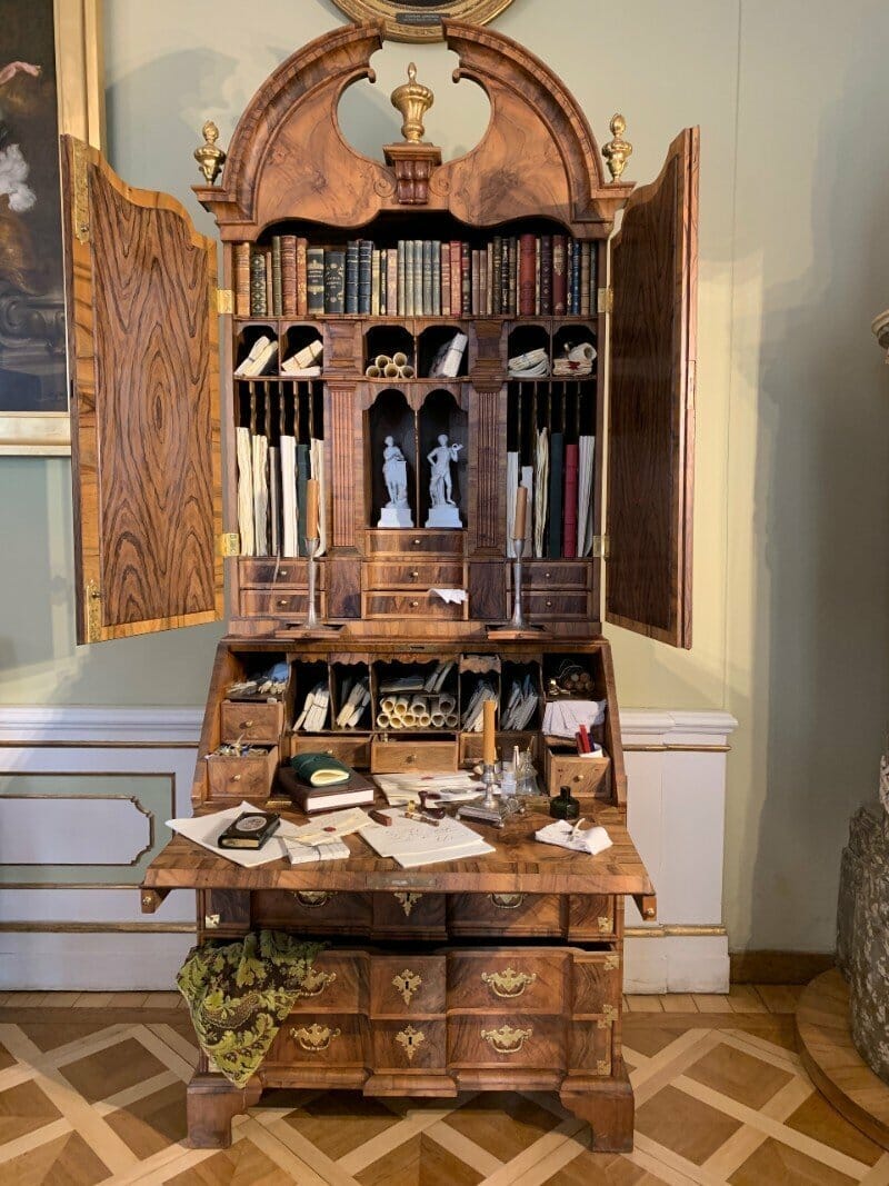 Bookshelf at Wilanów Palace - things to do in Warsaw in winter