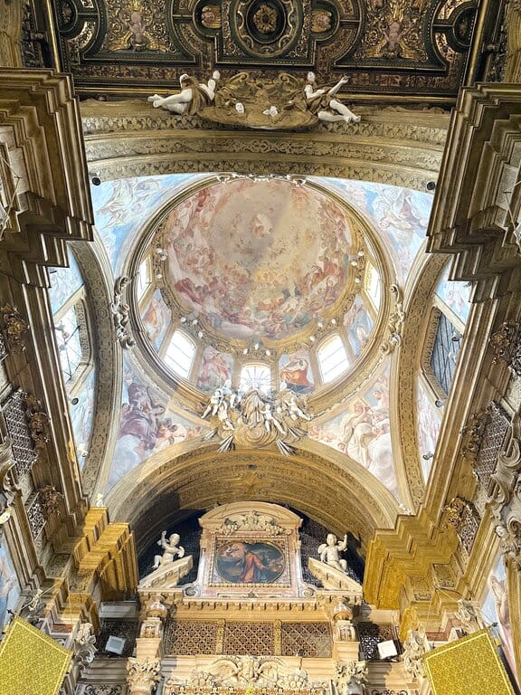The ceiling of San Gregorio Armeno in Naples - one day in Naples