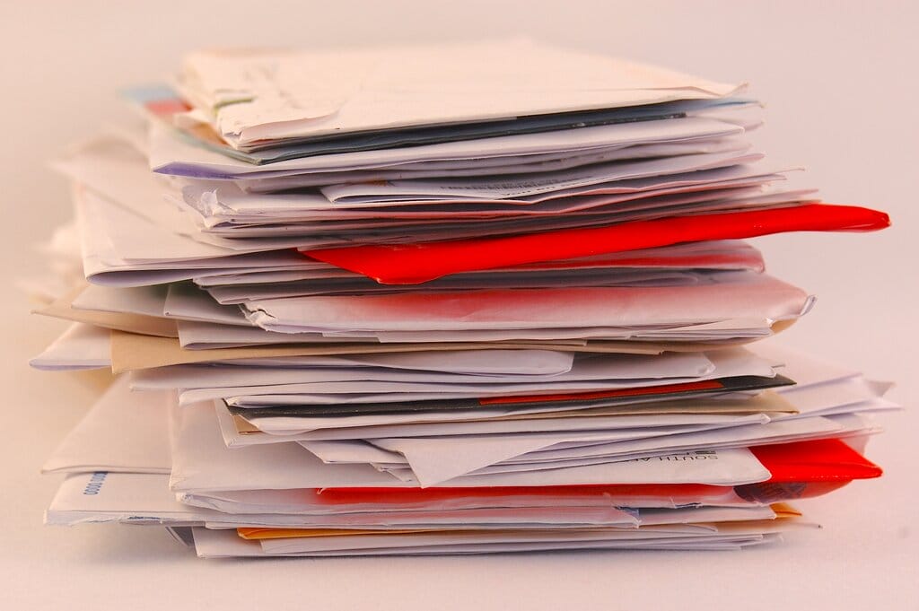 Letters from the bank in Italy - things I don’t like about living in Italy