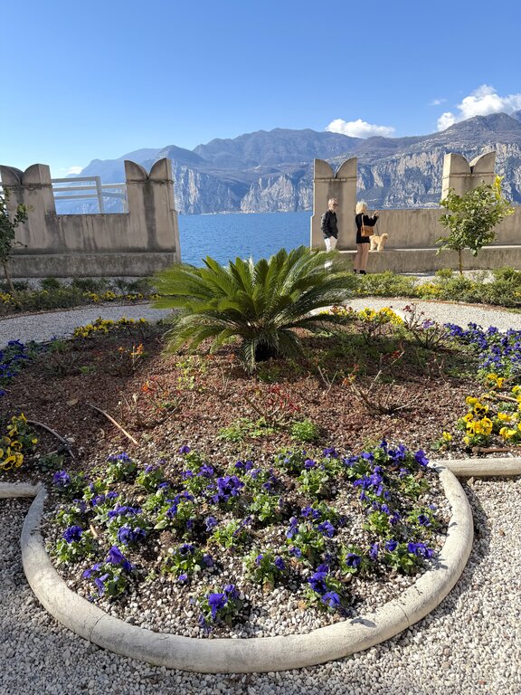 The gardens at Palazzo dei Capitani in Malcesine