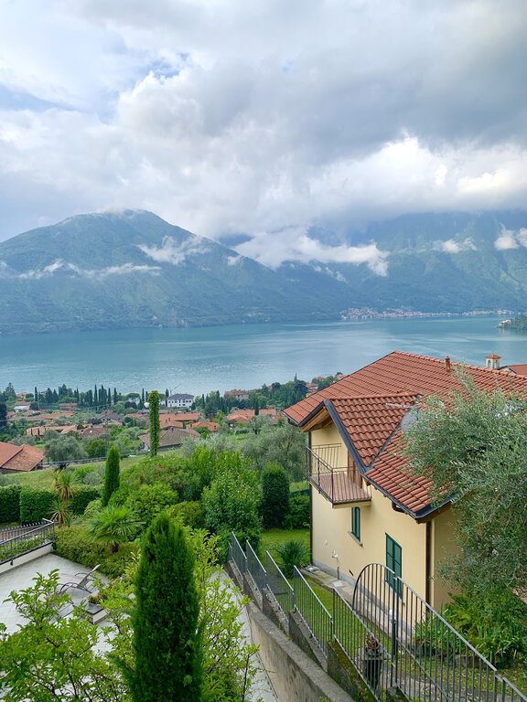 Views of Lake Como from above