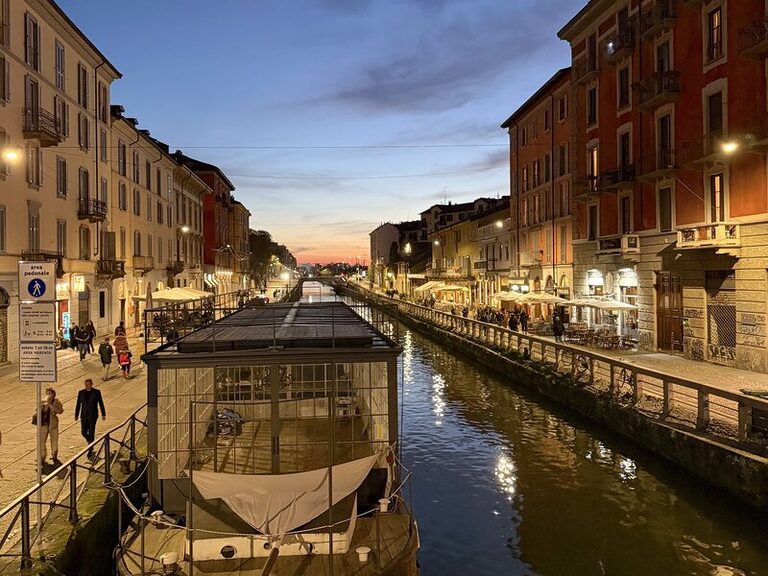 Golden sunset over Naviglio Grande - where to stay in Milan Italy